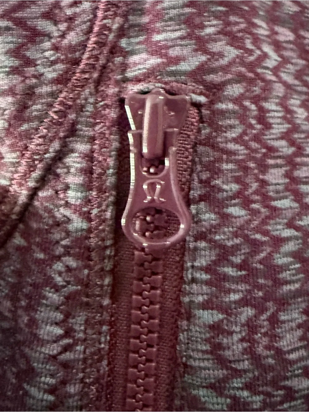 Lululemon Forme Jacket Cuffins Ziggy Wee September Plum Purple Size 2